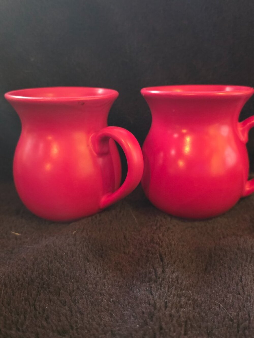 Set Of 2 Chantal Red Ceramic Belly Mugs 2003 Pottery Coffee Cup Matte